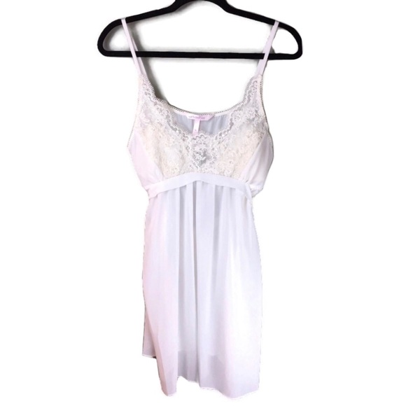 Belle Nuit Other - Belle Nuit Sheer Pearl Sequin Lace Tie Back White Nighty Size XL